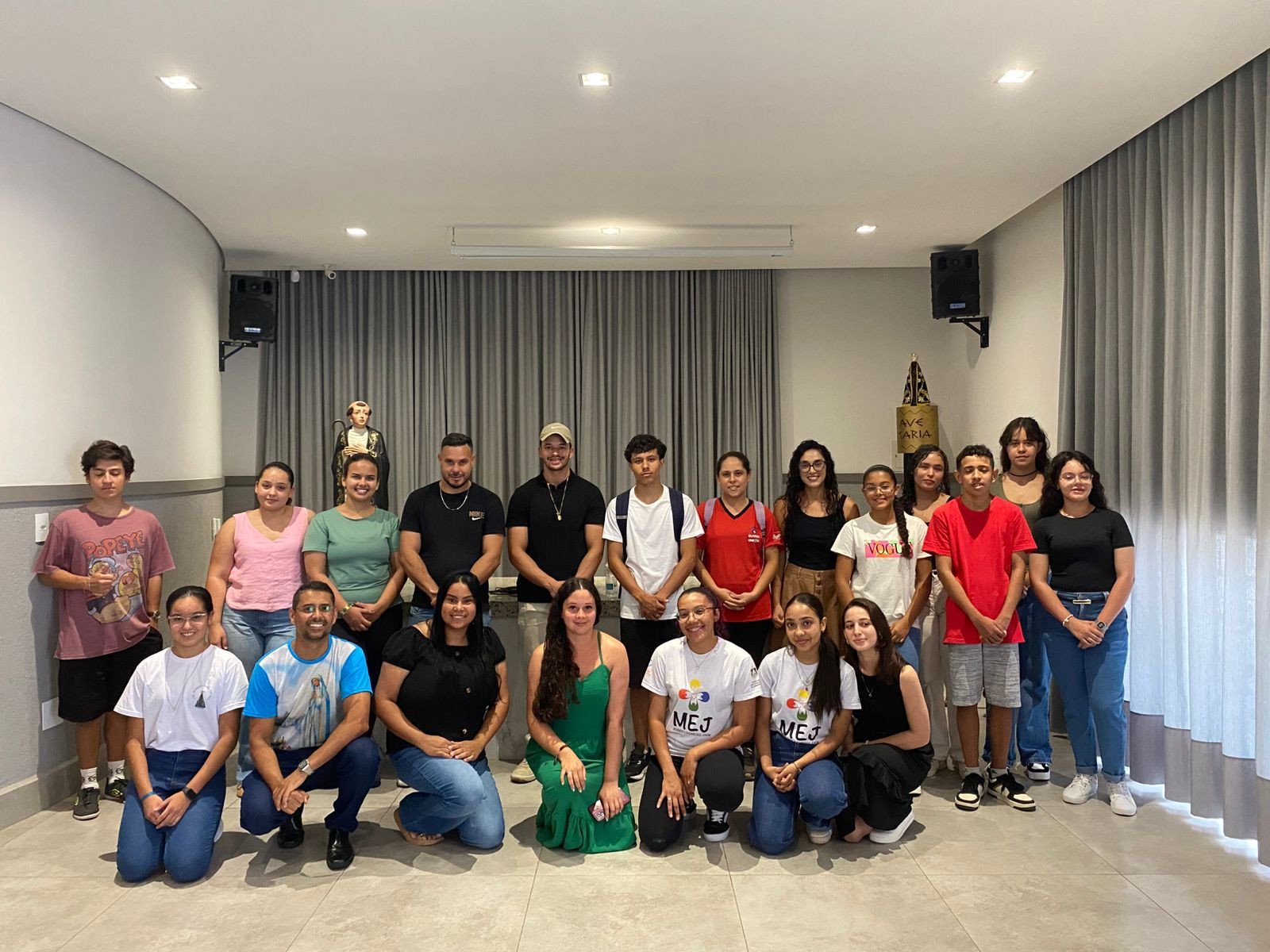 Formação do Ministério Extraordinário do Acolitato: Jovens Servidores em Nossa Comunidade Paroquial