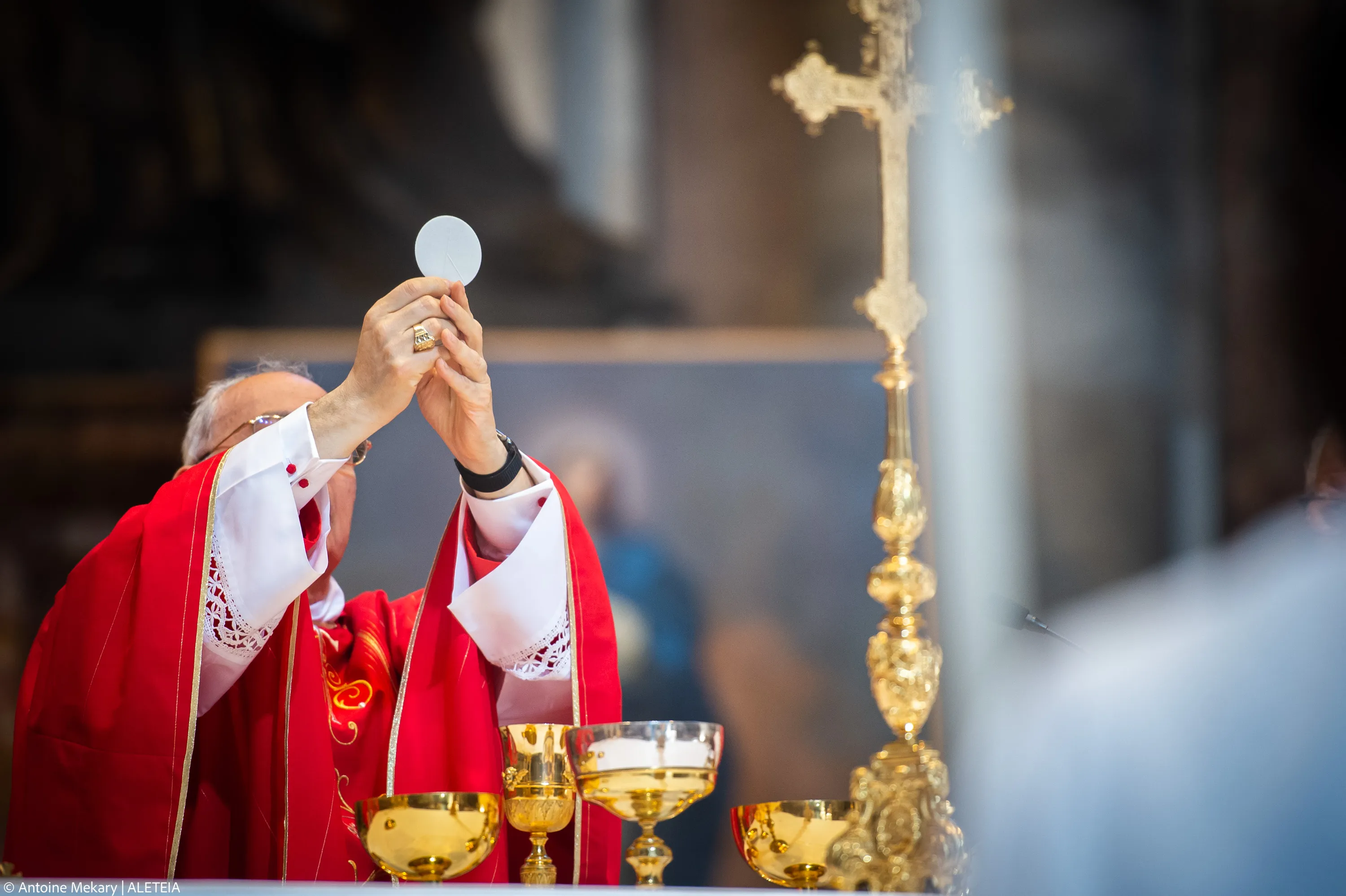 O Calvário e a Santa Missa: uma única oferta de amor